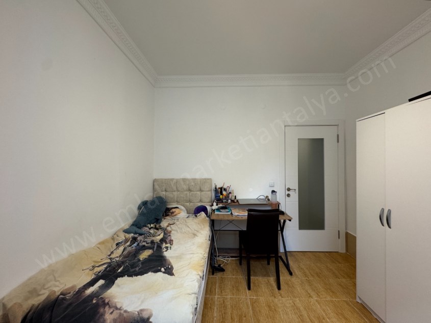 DENİZE YÜRÜME MESAFESİ KOMBİLİ ÇİFT BANYOLU 3+1