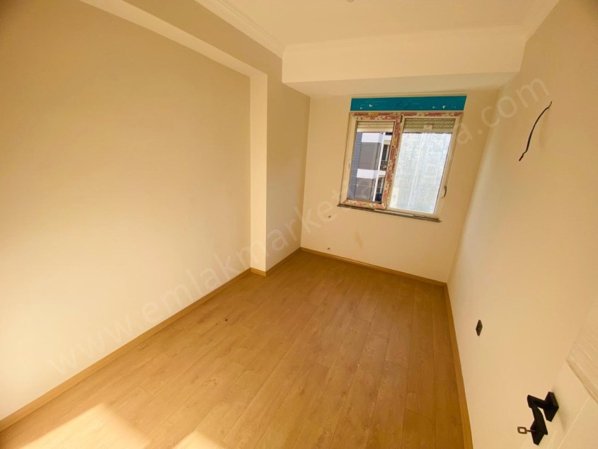 GÜNEY CEPHE EBEVEYN BANYOLU KATTA FIRSAT 2+1