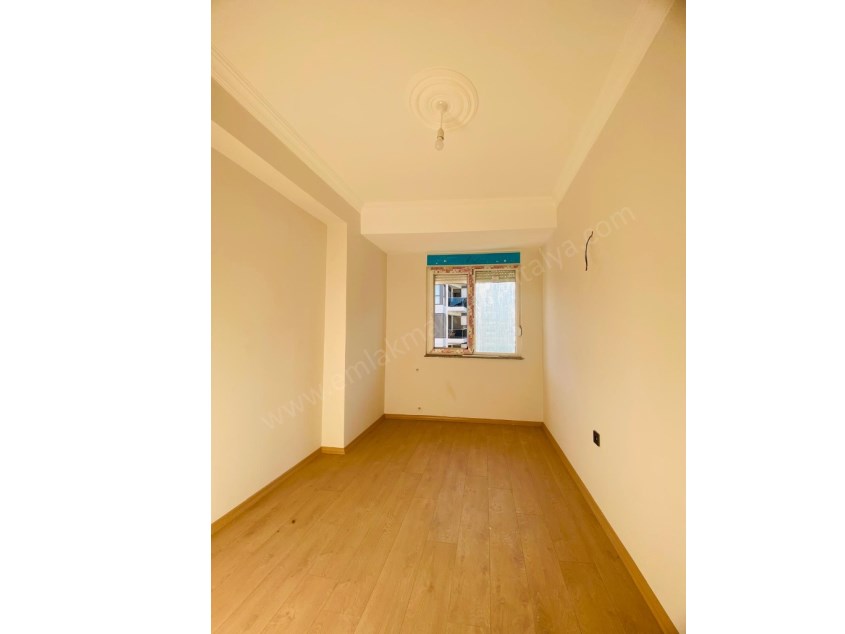 GÜNEY CEPHE EBEVEYN BANYOLU KATTA FIRSAT 2+1