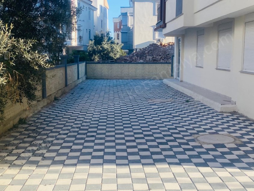 GÜNEY CEPHE EBEVEYN BANYOLU KATTA FIRSAT 2+1