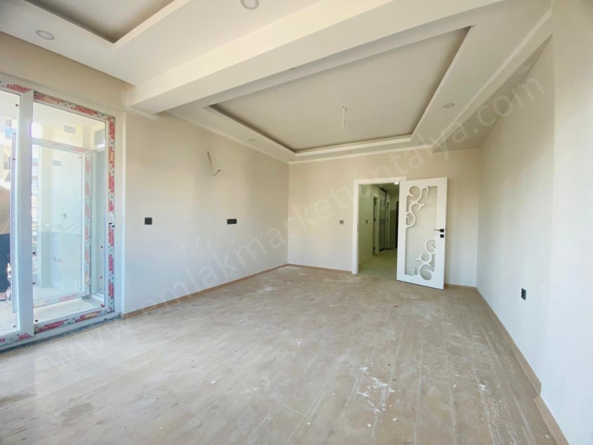 GÜNEY CEPHE EBEVEYN BANYOLU KATTA FIRSAT 2+1