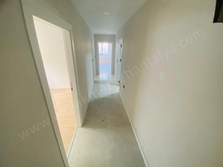 GÜNEY CEPHE KEYİFLİ AYRI MUTFAKLI 2+1