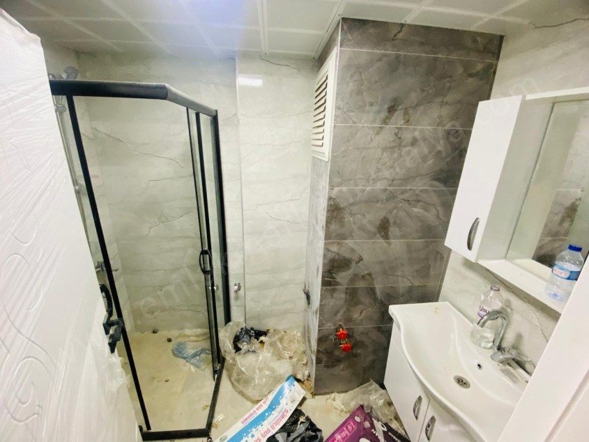 GÜNEY CEPHE KEYİFLİ AYRI MUTFAKLI 2+1