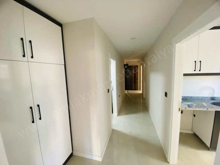 GÜNEY CEPHE KEYİFLİ AYRI MUTFAKLI 2+1