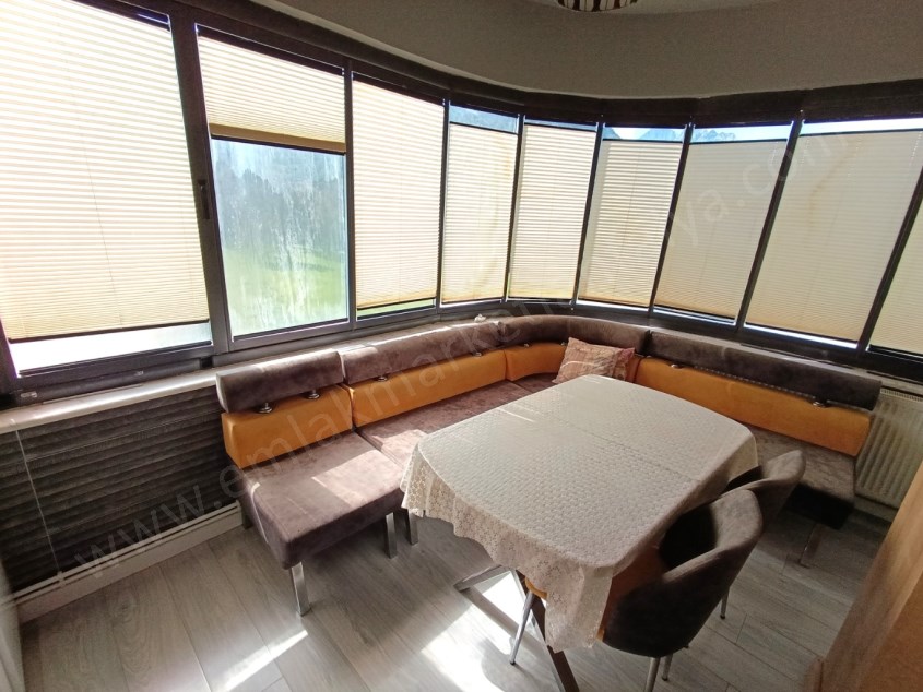 DOĞA MANZARALI EŞYALI HAVUZLU MASRAFSIZ 3+1 KİRALIK DAİRE