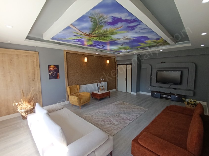 DOĞA MANZARALI EŞYALI HAVUZLU MASRAFSIZ 3+1 KİRALIK DAİRE