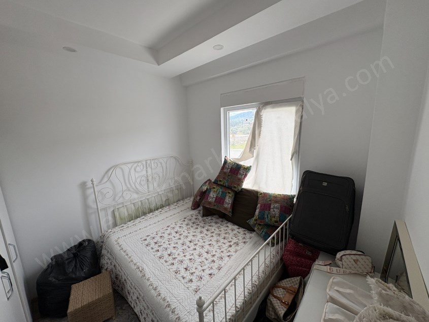 AYDOĞMUŞTA TRAMVAYA 10 DK. MESAFEDE EŞYALI 1+1 KİRALIK DAİRE