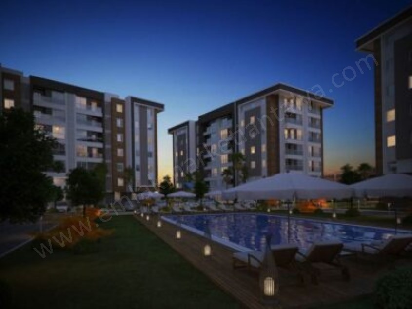 FULL DONANIMLI SİTEDE MANZARALI EBV.BANYOLU LÜKS 3+1