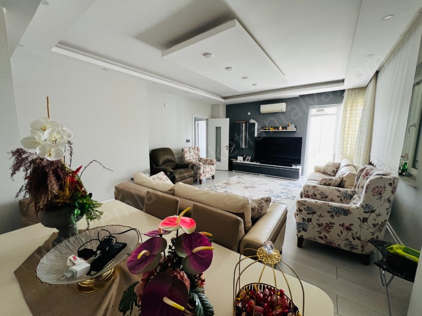 İÇİ FULL YAPILI AYRI MUTFAKLI KOMBİLİ SİTE İÇİ GENİŞ 3+1