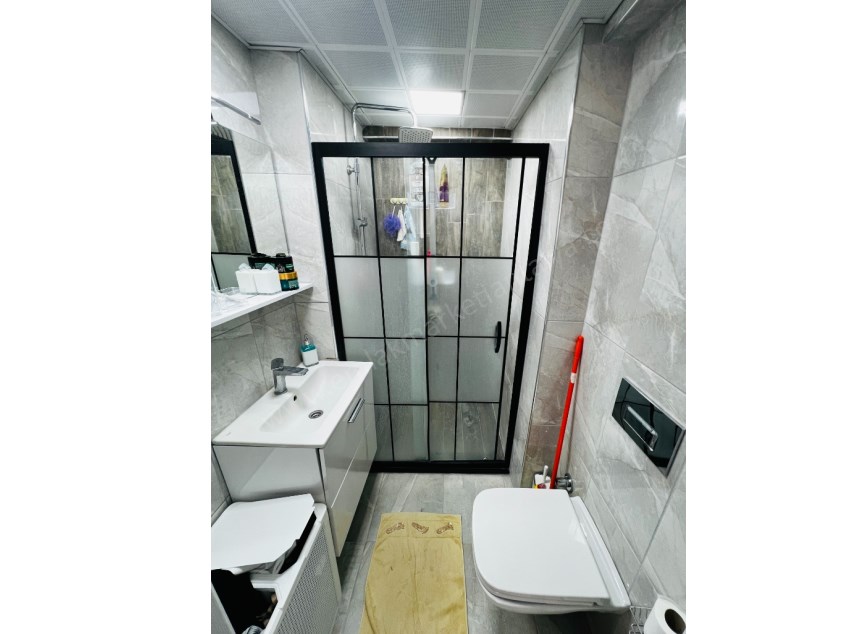 İÇİ FULL YAPILI AYRI MUTFAKLI KOMBİLİ SİTE İÇİ GENİŞ 3+1