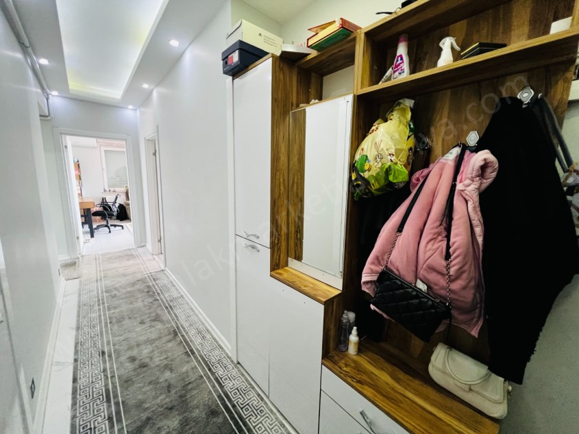 İÇİ FULL YAPILI AYRI MUTFAKLI KOMBİLİ SİTE İÇİ GENİŞ 3+1