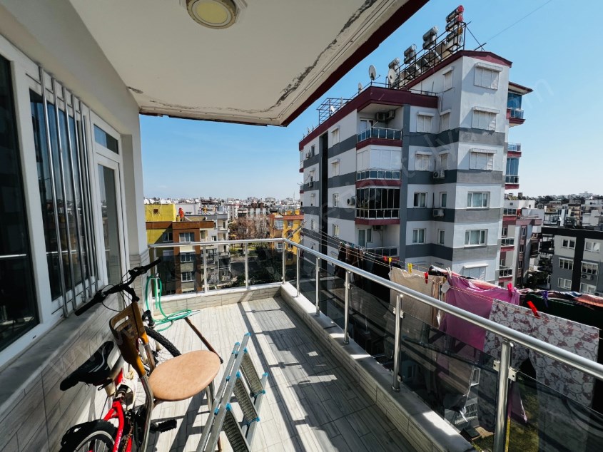 İÇİ FULL YAPILI AYRI MUTFAKLI KOMBİLİ SİTE İÇİ GENİŞ 3+1