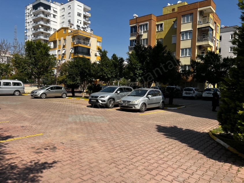 İÇİ FULL YAPILI AYRI MUTFAKLI KOMBİLİ SİTE İÇİ GENİŞ 3+1