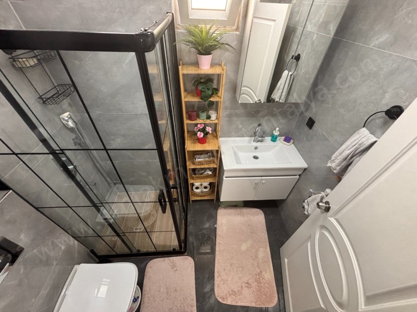 DOĞALGAZLI KOMBİLİ MASRAFSIZ TEMİZ ASANSÖRLÜ DUBLEKS 