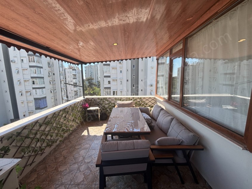 DOĞALGAZLI KOMBİLİ MASRAFSIZ TEMİZ ASANSÖRLÜ DUBLEKS 