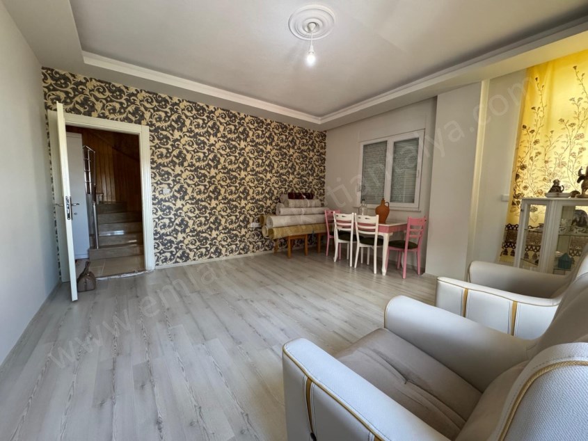 BARIŞ MAHALLESİNDE D.GAZLI GENİŞ 4+1 DUBLEKS