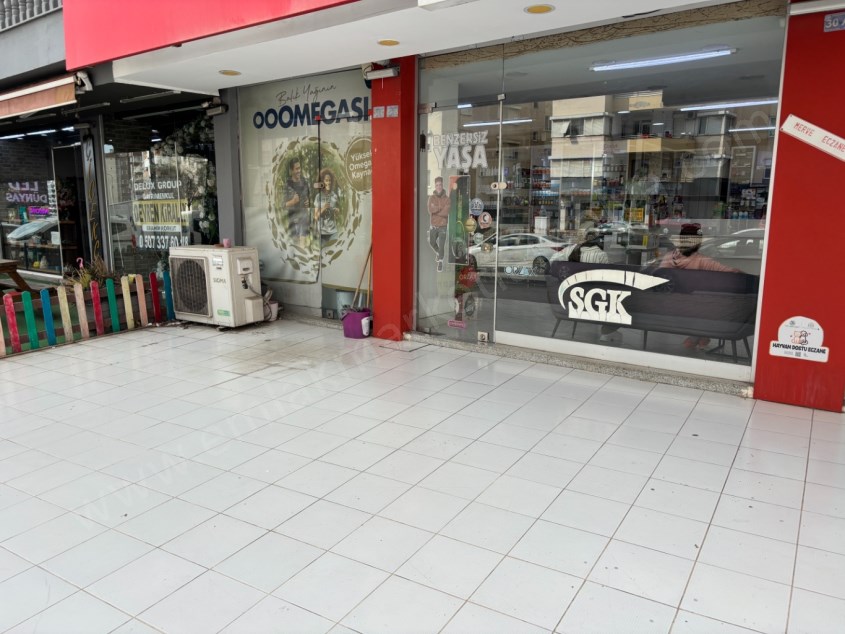 BURHANETTİN ONAT CADDE ÜZERİ MEYDAN KAVŞAĞI YAKINI DÜKKAN