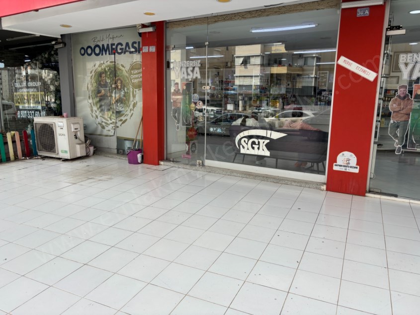 BURHANETTİN ONAT CADDE ÜZERİ MEYDAN KAVŞAĞI YAKINI DÜKKAN