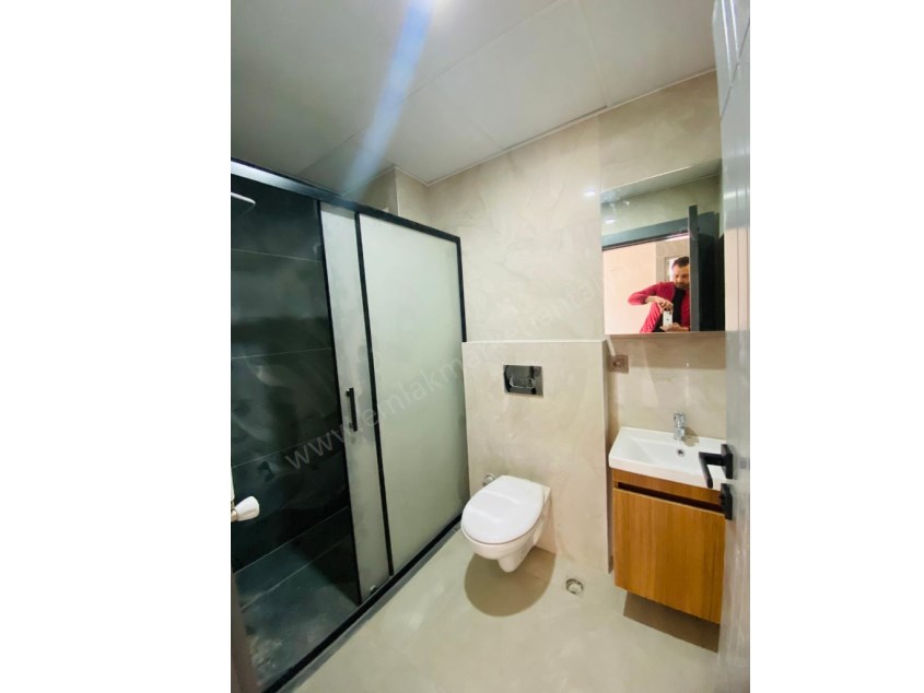 KÖŞEBAŞI D.GAZ KOMBİLİ GÜNEY VE DOĞU CEPHE ASANSÖRLÜ SIFIR 2+1