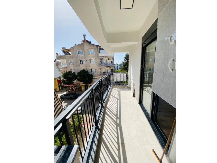 KÖŞEBAŞI D.GAZ KOMBİLİ GÜNEY VE DOĞU CEPHE ASANSÖRLÜ SIFIR 2+1