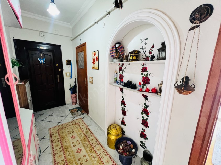 ARAKATTA ASANSÖRLÜ KOMBİLİ MASRAFSIZ 3+1 DAİRE