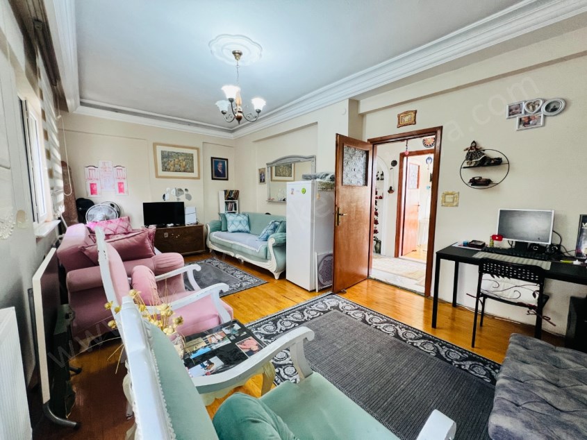 ARAKATTA ASANSÖRLÜ KOMBİLİ MASRAFSIZ 3+1 DAİRE