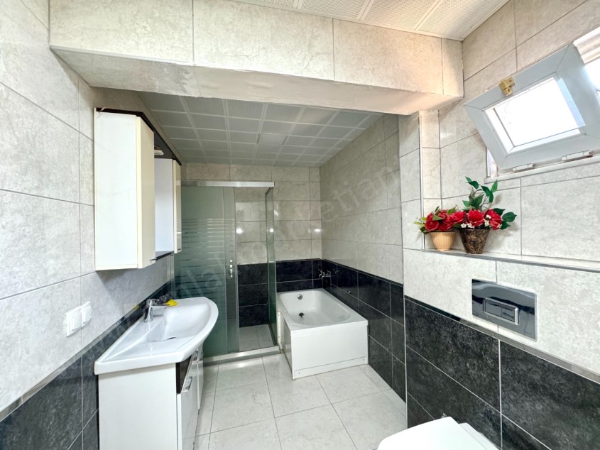 MURATPAŞA MAHALLESİNDE ASANSÖRLÜ EŞYALI GENİŞ 2+1 DAİRE