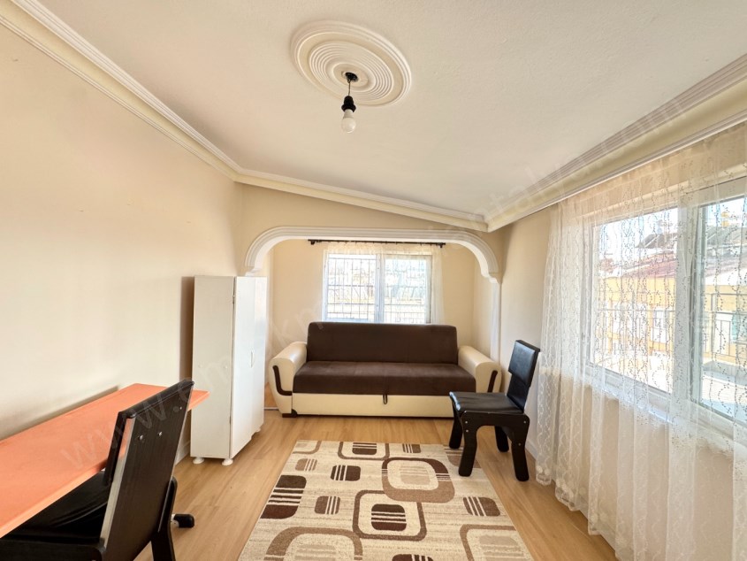 MURATPAŞA MAHALLESİNDE ASANSÖRLÜ EŞYALI GENİŞ 2+1 DAİRE