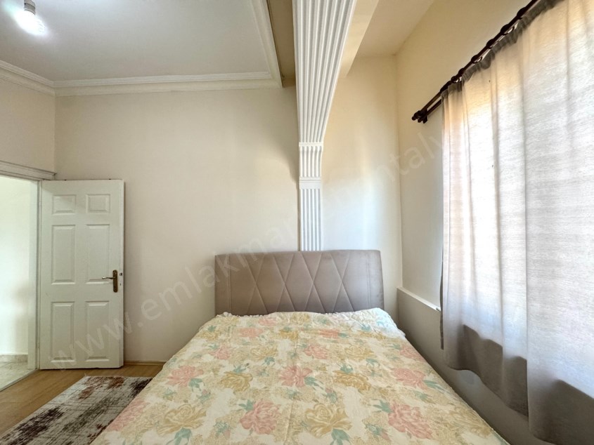 MURATPAŞA MAHALLESİNDE ASANSÖRLÜ EŞYALI GENİŞ 2+1 DAİRE