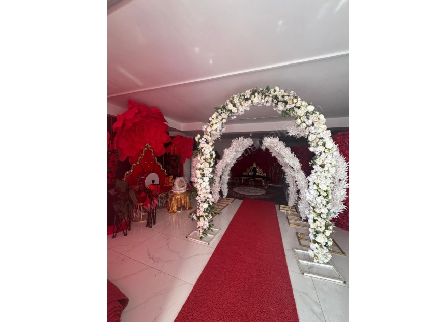 HABİBLERDE CADDE ÜZERİ YÜKSEK CİROLU MAĞAZA