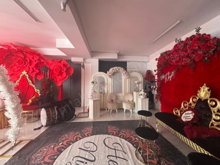 HABİBLERDE CADDE ÜZERİ YÜKSEK CİROLU MAĞAZA