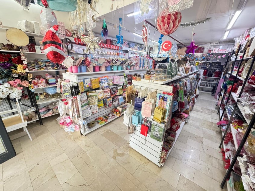 SÜTÇÜLERDE CADDE ÜZERİ DEVREN KİRALIK MAĞAZA