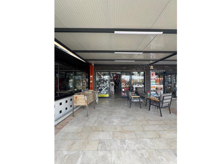 SÜTÇÜLERDE CADDE ÜZERİ DEVREN KİRALIK MAĞAZA