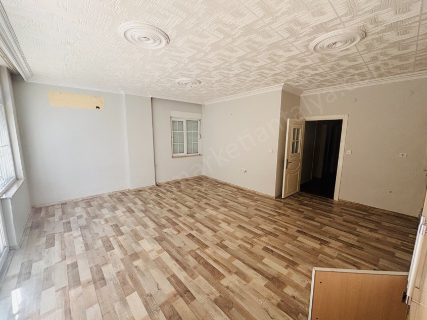 TERRACİTY ARKASI BAHÇE KULLANIMLI 2+1 