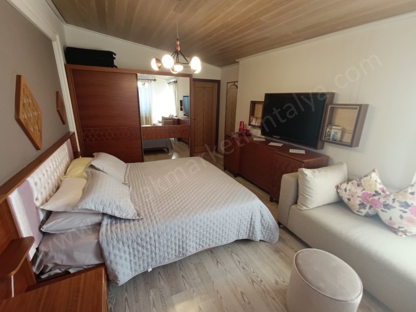 YÜKSEKALAN MAH. ÖZEL YAPIM 180 M² 4+1 ASANSÖRLÜ DUBLEKS DAİRE
