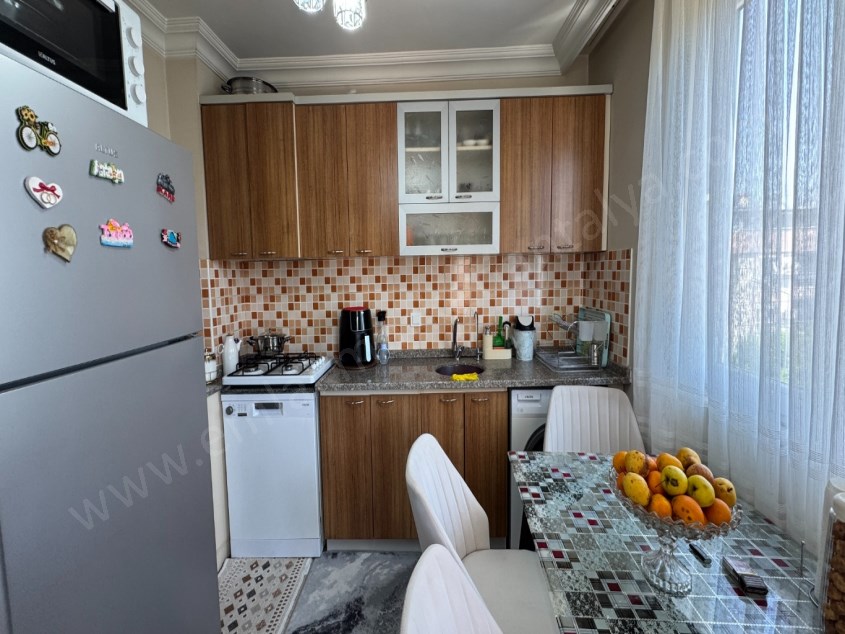 DUTLUBAHÇEDE PARK CEPHELİ HER ŞEYİ AYRI MASRAFSIZ FIRSAT 2+1
