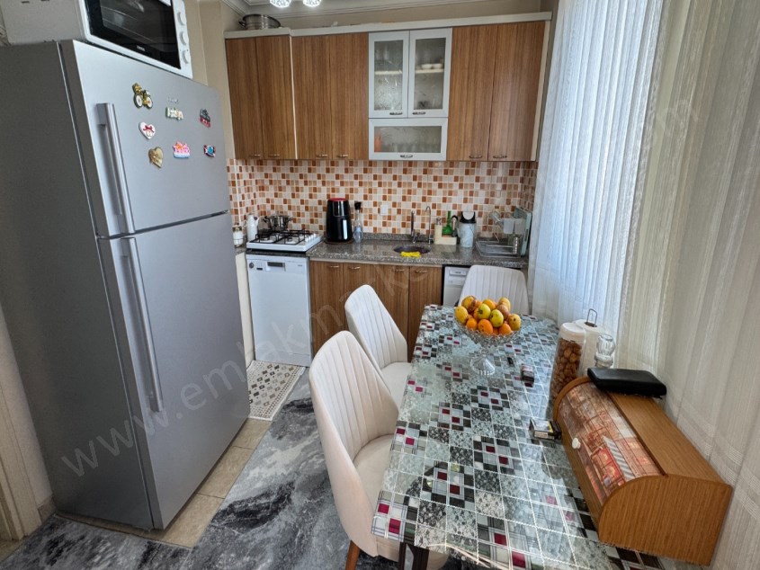 DUTLUBAHÇEDE PARK CEPHELİ HER ŞEYİ AYRI MASRAFSIZ FIRSAT 2+1