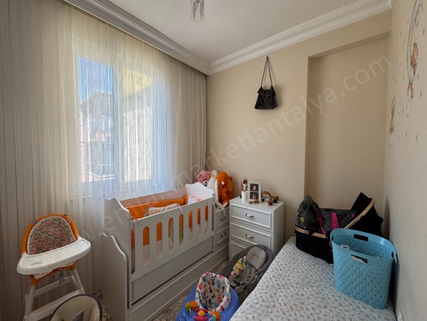 DUTLUBAHÇEDE PARK CEPHELİ HER ŞEYİ AYRI MASRAFSIZ FIRSAT 2+1