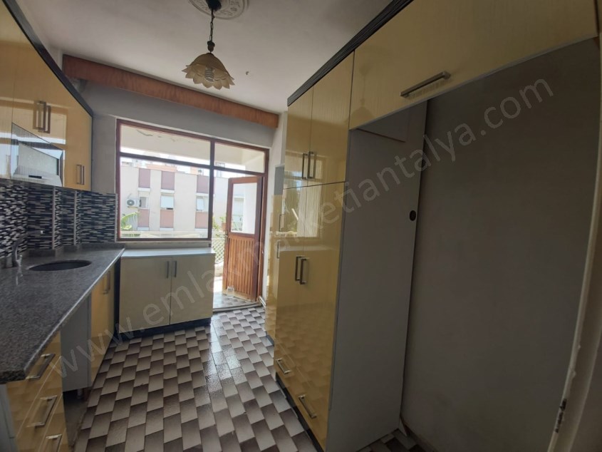 ZERDALİLİK MAHALLESİNDE KİRALIK 3+1 DAİRE