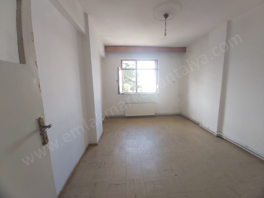 ZERDALİLİK MAHALLESİNDE KİRALIK 3+1 DAİRE