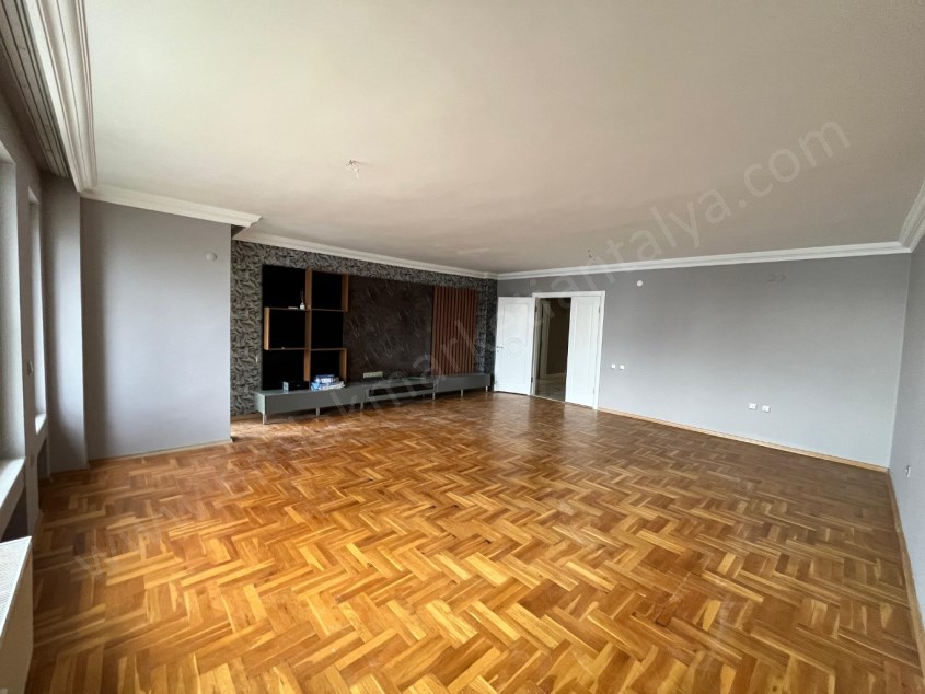 FULL DENİZ MANZARALI D.GAZLI KAPALI OTOPARKLI 170M² KİRALIK DAİRE