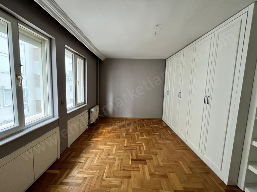 FULL DENİZ MANZARALI D.GAZLI KAPALI OTOPARKLI 170M² KİRALIK DAİRE