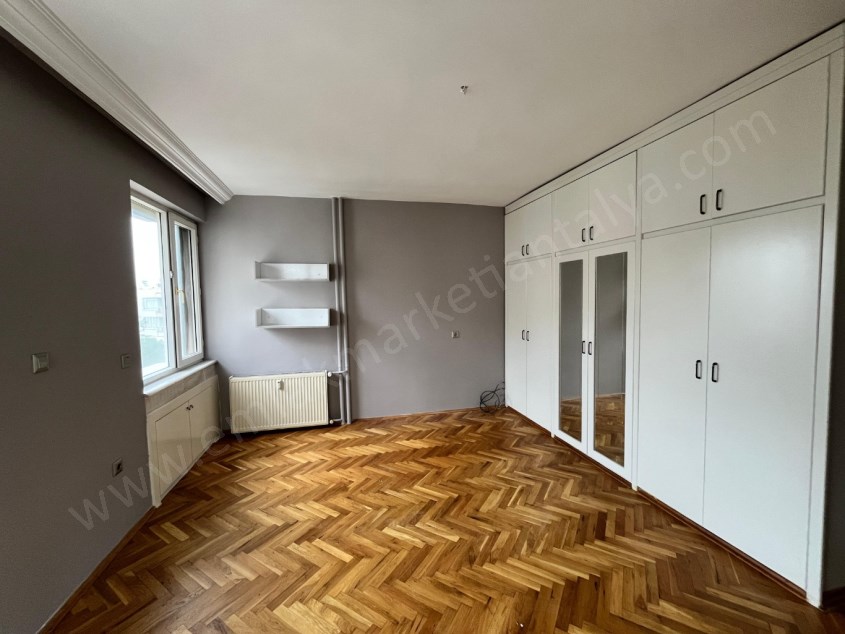 FULL DENİZ MANZARALI D.GAZLI KAPALI OTOPARKLI 170M² KİRALIK DAİRE