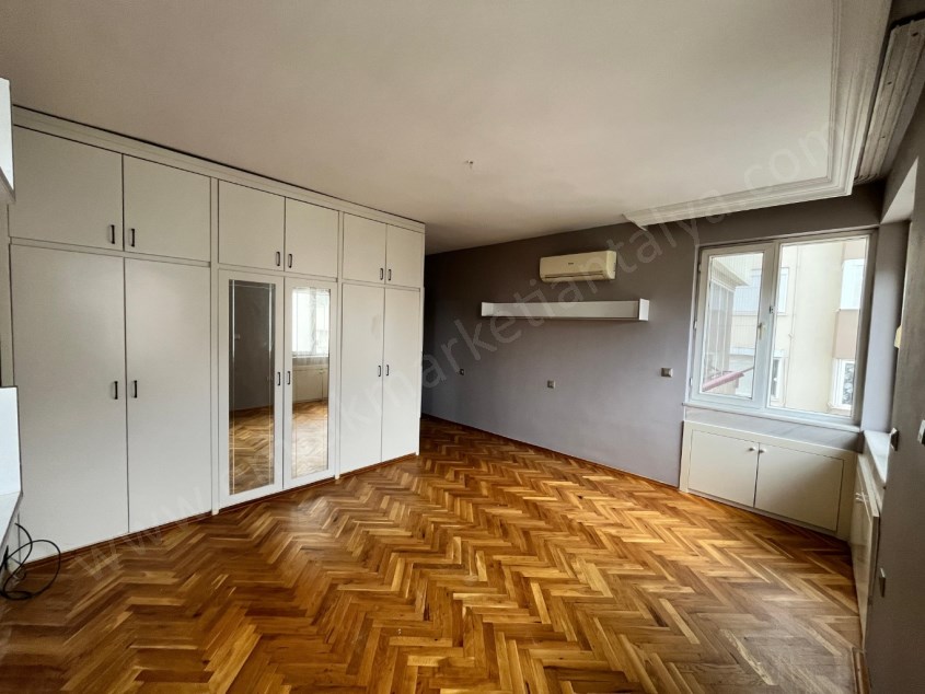 FULL DENİZ MANZARALI D.GAZLI KAPALI OTOPARKLI 170M² KİRALIK DAİRE