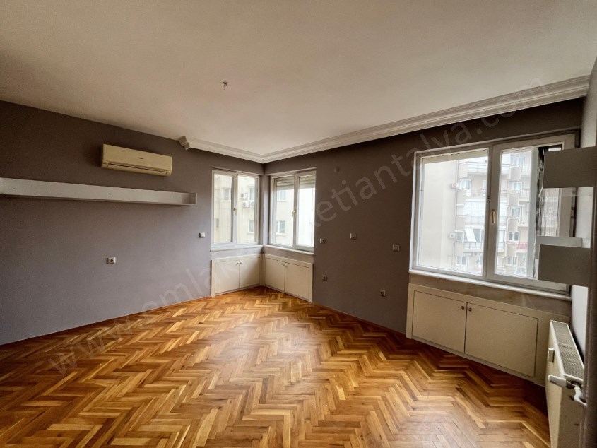 FULL DENİZ MANZARALI D.GAZLI KAPALI OTOPARKLI 170M² KİRALIK DAİRE