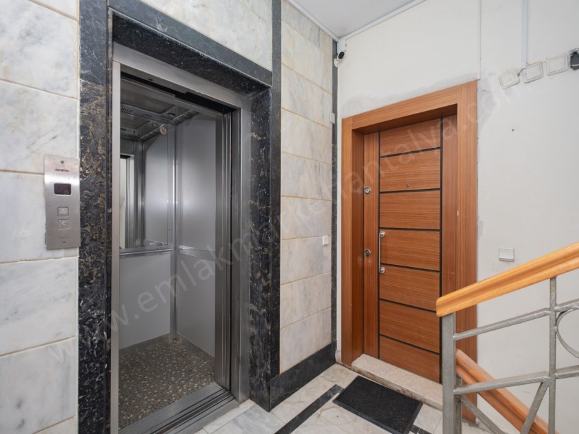 FULL DENİZ MANZARALI D.GAZLI KAPALI OTOPARKLI 170M² KİRALIK DAİRE