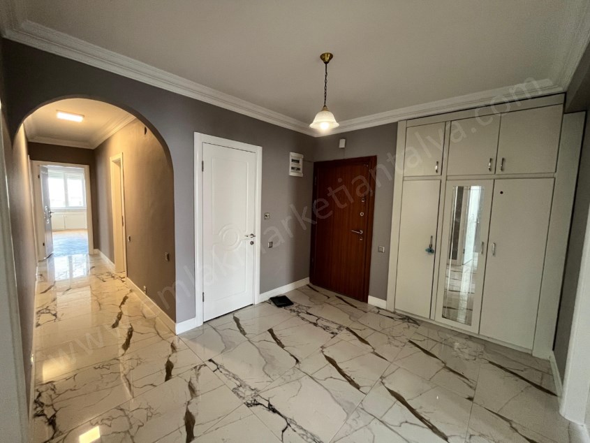 FULL DENİZ MANZARALI D.GAZLI KAPALI OTOPARKLI 170M² KİRALIK DAİRE