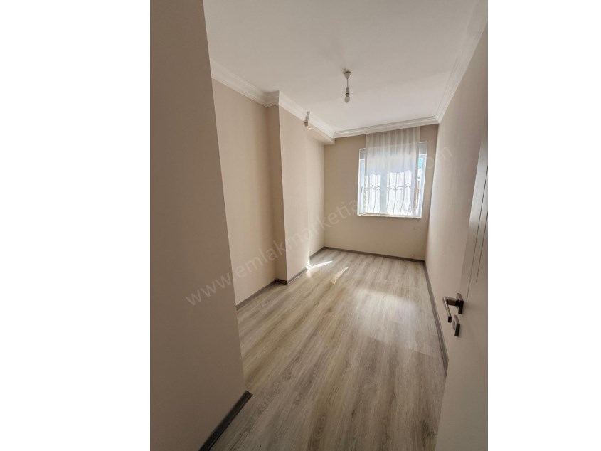 ÇEVRE YOLUNA YAKIN, GÜNEY CEPHE, MASRAFSIZ BAKIMLI DAİRE