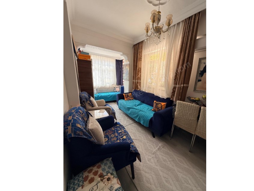 MEVLANA KAVŞAĞINA YAKIN D.GAZ KOMBİLİ GÜNEY CEPHE BAKIMLI DAİRE