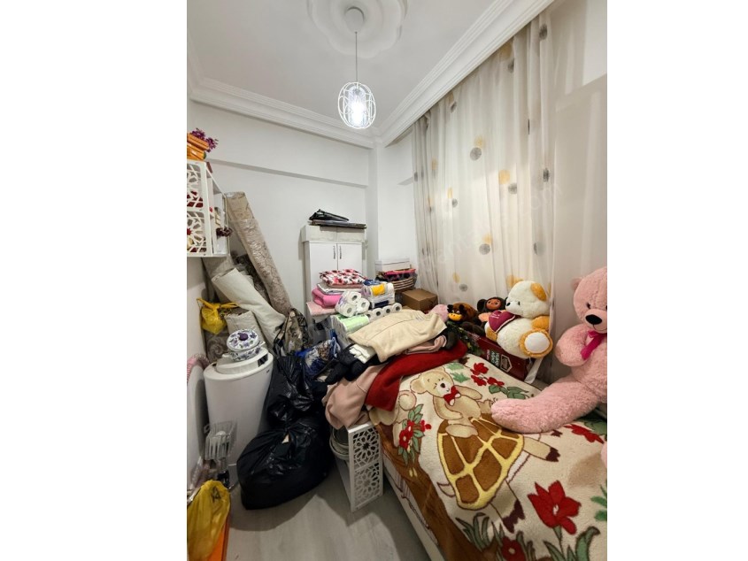 MEVLANA KAVŞAĞINA YAKIN D.GAZ KOMBİLİ GÜNEY CEPHE BAKIMLI DAİRE